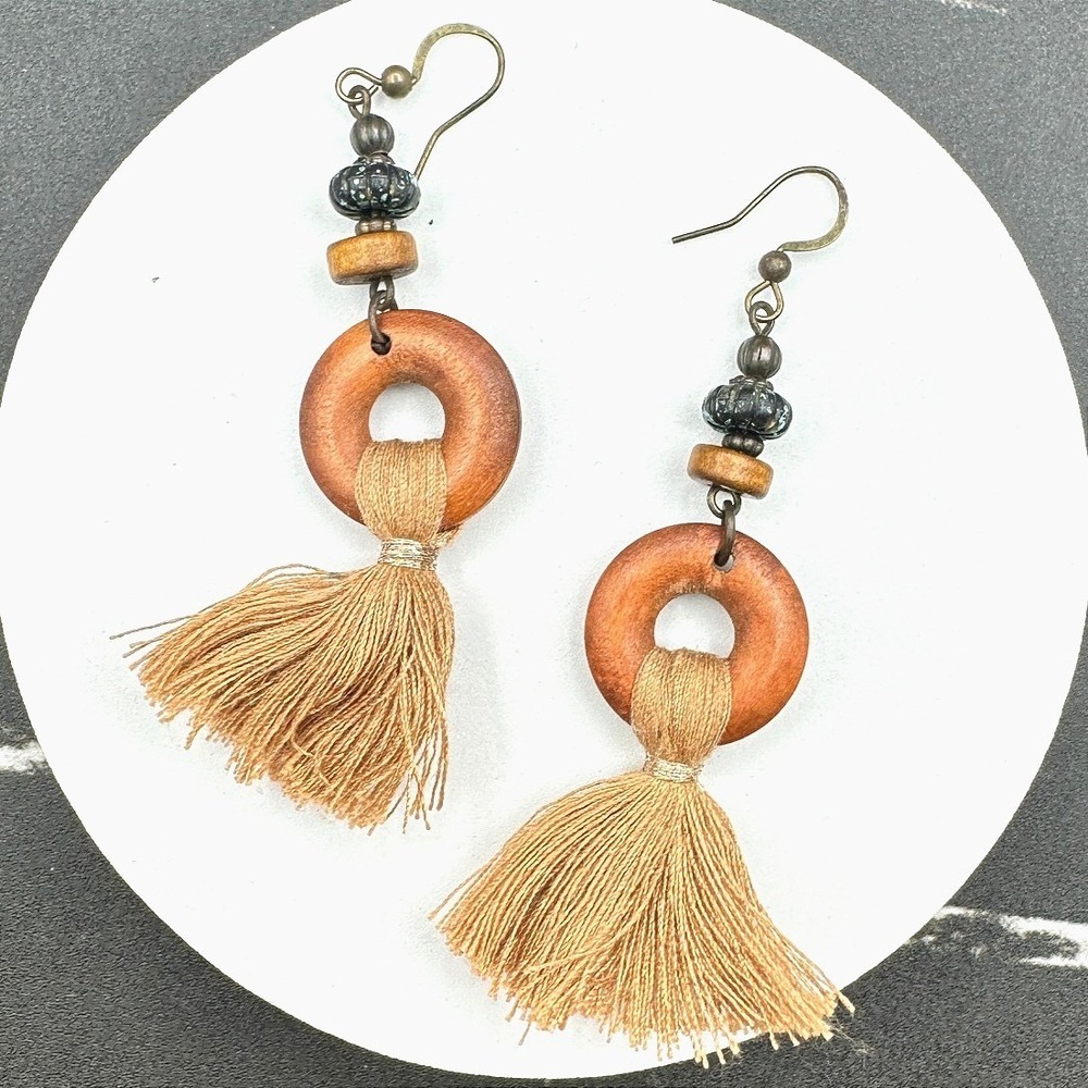 Vintage Handmade Women's Brown Tribal Wood Boho Tassel Dangle/Drop Earrings Y2K